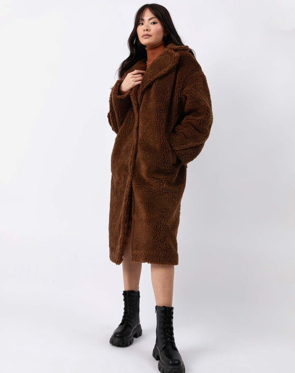 Oversized Teddy Coat in Brown