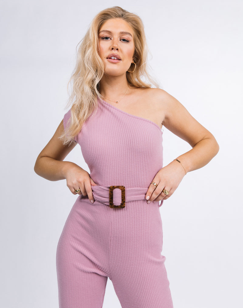 a close cropped in image of the model wearing the Laura One Shoulder Jumpsuit in Ribbed Blush